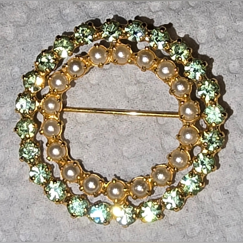 MCM Minimalist Brooch Pin